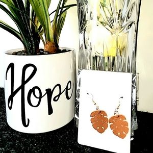 Palm leaf leather earrings
